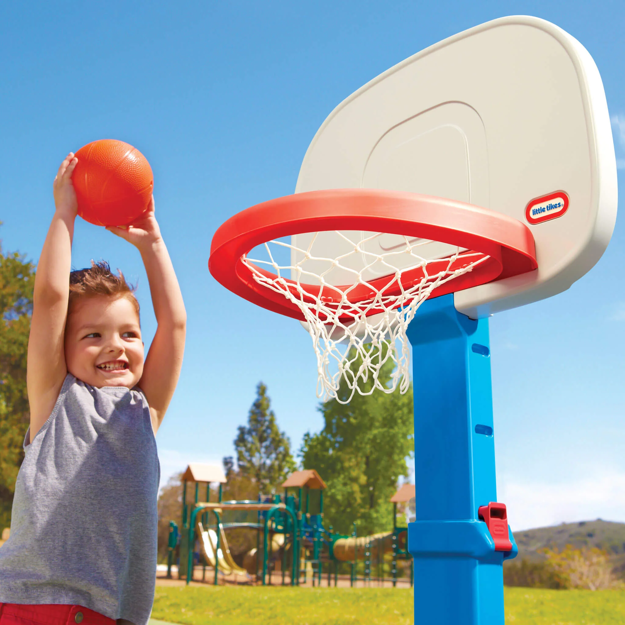 Little Tikes TotSports Easy Score Basketball Set - Image 3