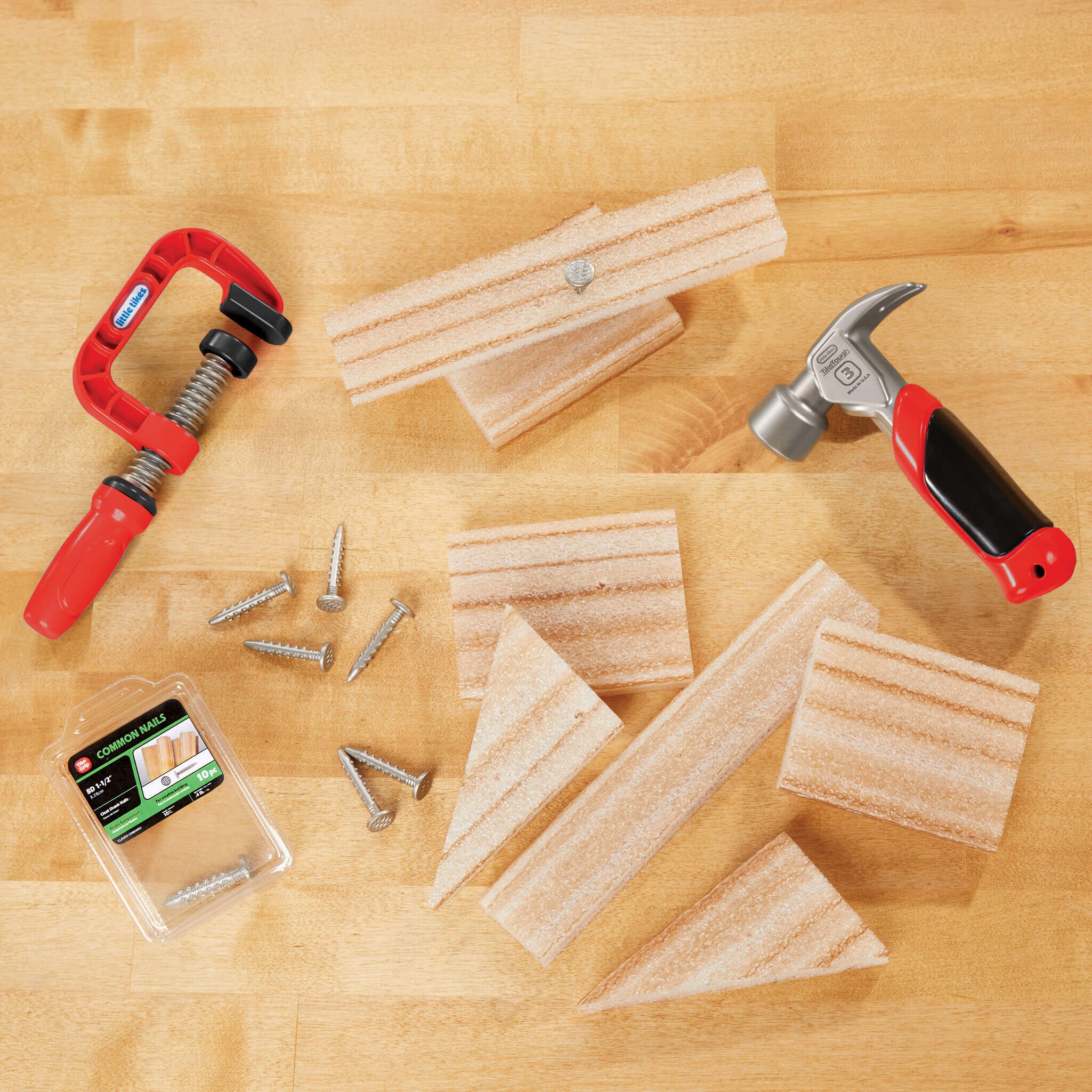 Little Tikes Creative Construction Hammer and Nail Set - Image 4