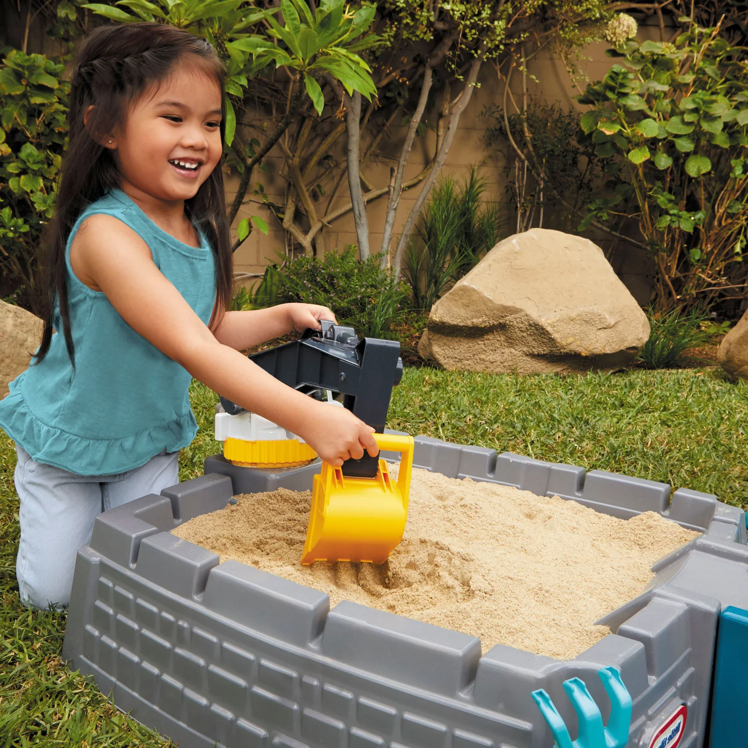 Little Tikes Dirt Diggers Excavator Sandbox - Image 4